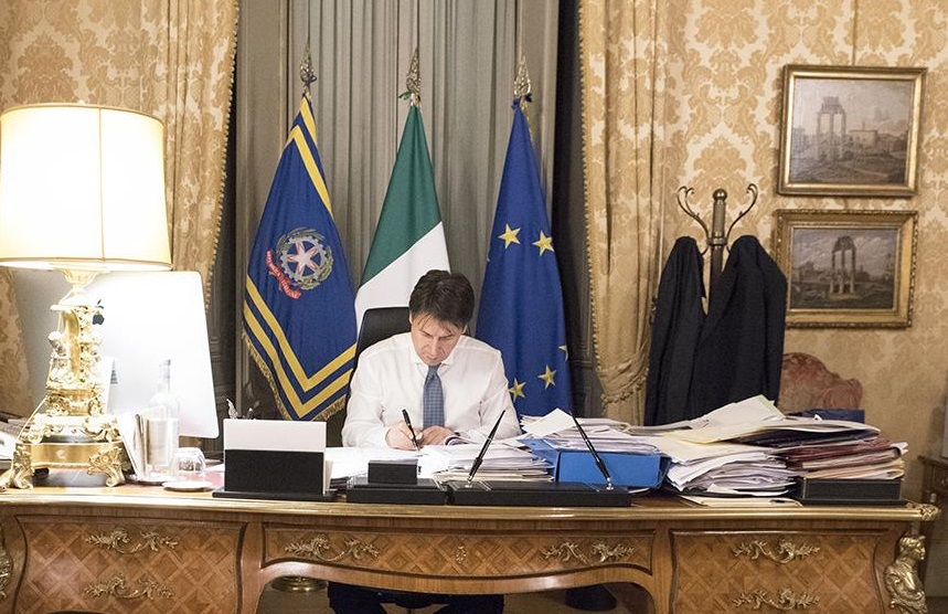 Tutta Italia diventa zona di protezione. Presidente Conte firma il decreto. (Leggi il testo)
