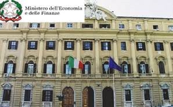 Documento di Economia e Finanza, serve azione forte per invertire tendenza investimenti ed esportazioni