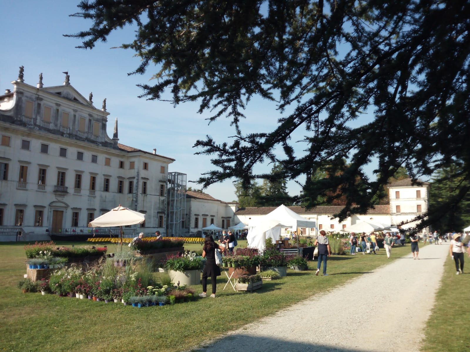 Torna Nel Giardino del Doge, natura e scrittura assieme a Villa Manin
